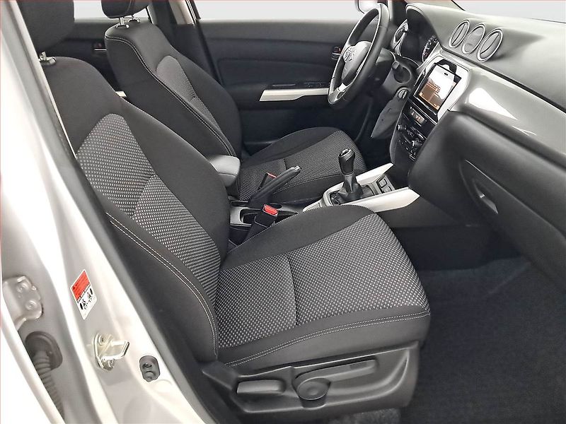 Suzuki Vitara (2018) 1.6 VVT, ČR,1.maj, Serv.kniha - fotka 9 z 18