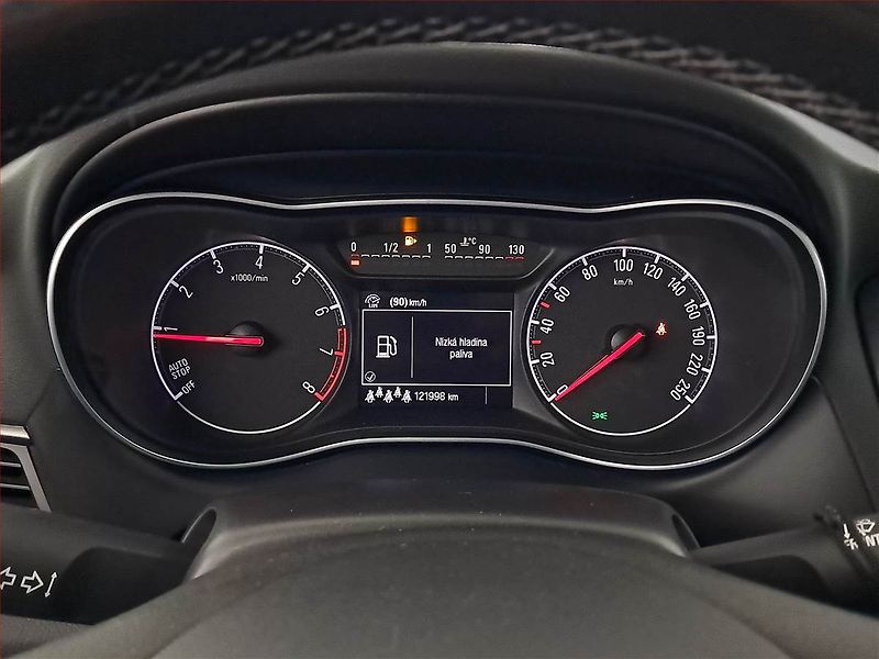 Opel Zafira (2018) 1.6 Turbo, 7 míst, Serv.kniha - fotka 11 z 20