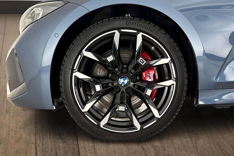 BMW Řada 3 řady 3 | 330d xDrive - fotka 25 z 25