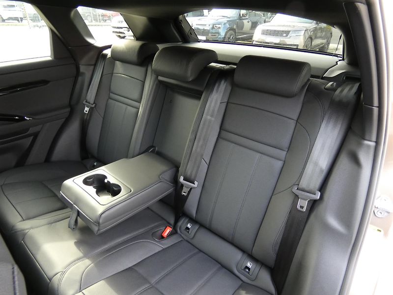 Land Rover Range Rover Evoque (2026) S D165 AWD automat    - fotka 18 z 40