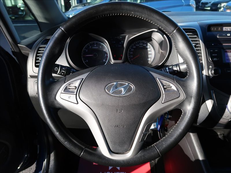 Hyundai ix20 1,6 CVVT,92kW,1majČR,Serv.kn. - fotka 15 z 27