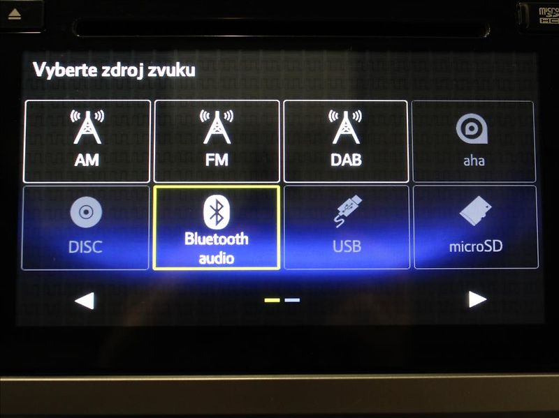 Subaru Outback 2,5 i 129kW 4WD Exclusice ČR - fotka 12 z 28