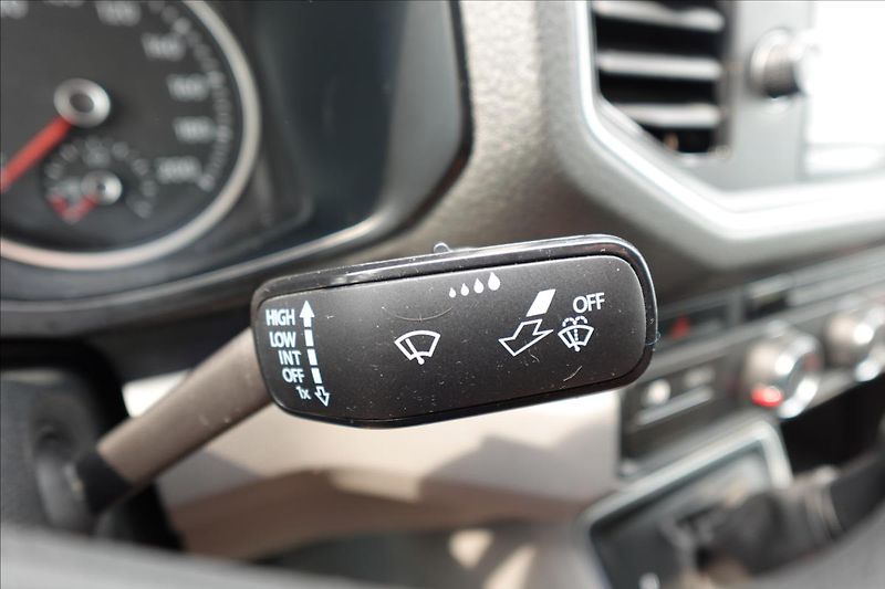 Volkswagen Crafter 2,0 TDI  VW L2H2 KLIMA - fotka 22 z 33
