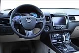 Volkswagen Touareg 3.0 TDI V6/PANOR/TAŽNÉ/NEZ.TOP - náhled 16