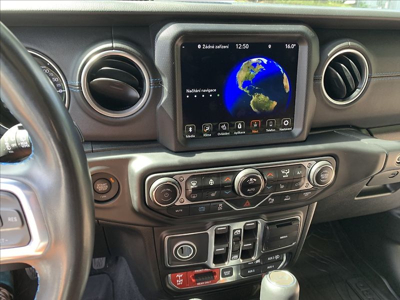 Jeep Wrangler 2,0 4xe RUBICON,ORIGINAL ARB - fotka 20 z 39