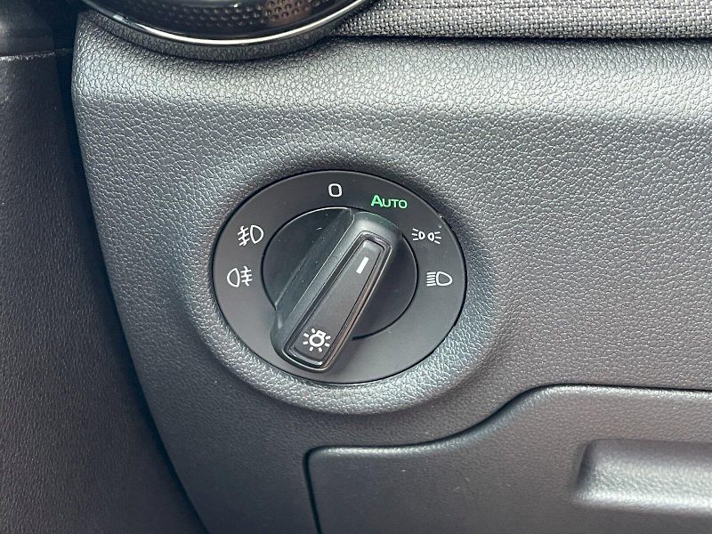 Škoda Fabia (2025) 1.0 TSI 70kW Top Selection - fotka 7 z 34