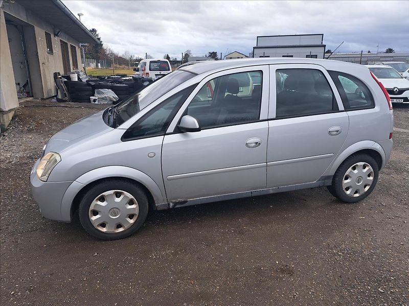 Opel Meriva 1,4 i   závada - fotka 4 z 24