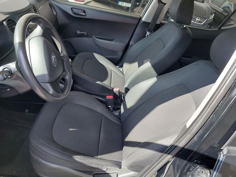 Hyundai i10 (2017) Classic 1.0 - fotka 16 z 40