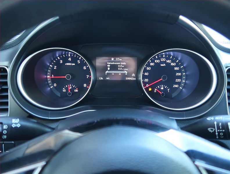 Kia Ceed (2023) Spin 1.0 T-GDI, SPIN, DPH - fotka 11 z 15