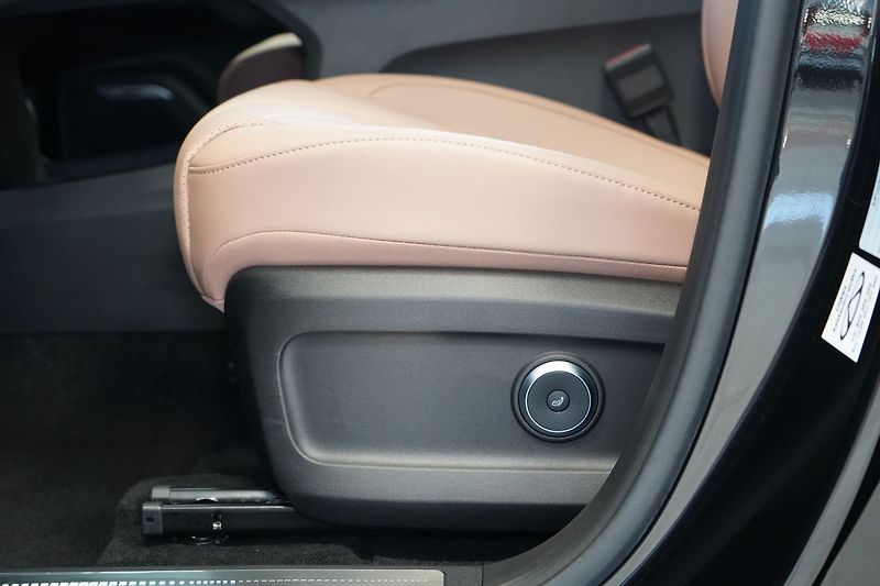 Chery Ostatní (2026) UNIQUE 1.5 TGDI PHEV - fotka 17 z 59