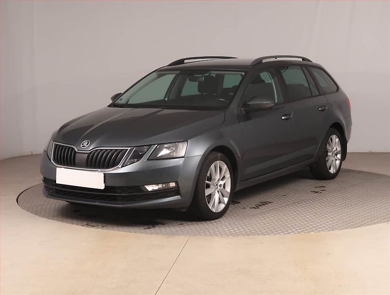 Škoda Octavia (2017) Ambition Plus 2.0 TDI, Automat - fotka 2 z 18