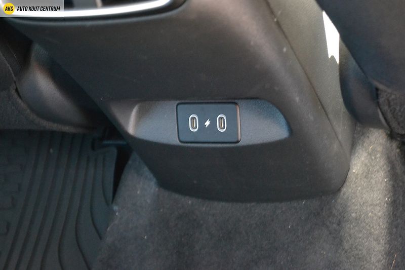 Hyundai i30 WG FL 1,5 T-GDI MT Style - fotka 16 z 47