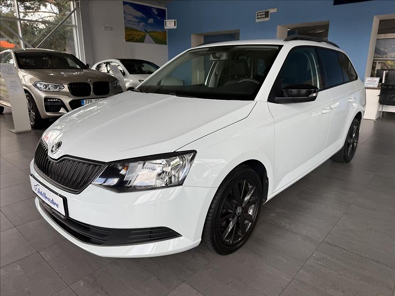 Škoda Fabia 1,2   TSI 66kW,WEBASTO - fotka 3 z 24