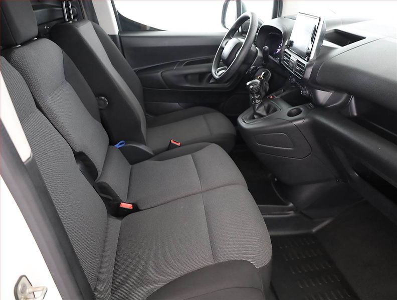 Citroën Berlingo (2021) Maxi 1.5 BlueHDi, 3Místa - fotka 7 z 15