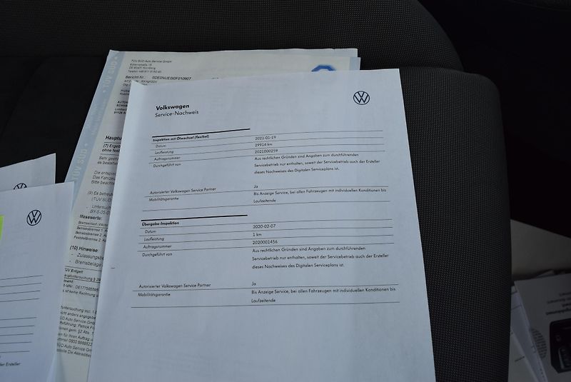 Volkswagen Golf Variant (2020) 1.5TSI 110kw HLBMT TAŽ LED KAM - fotka 44 z 49