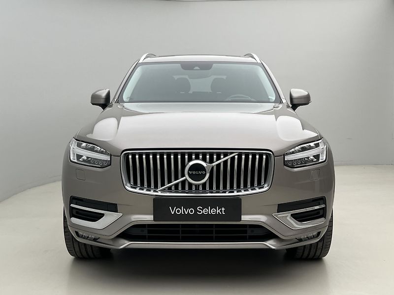 Volvo XC90 B5 AWD INSCRIPTION 7 MÍST - fotka 14 z 49