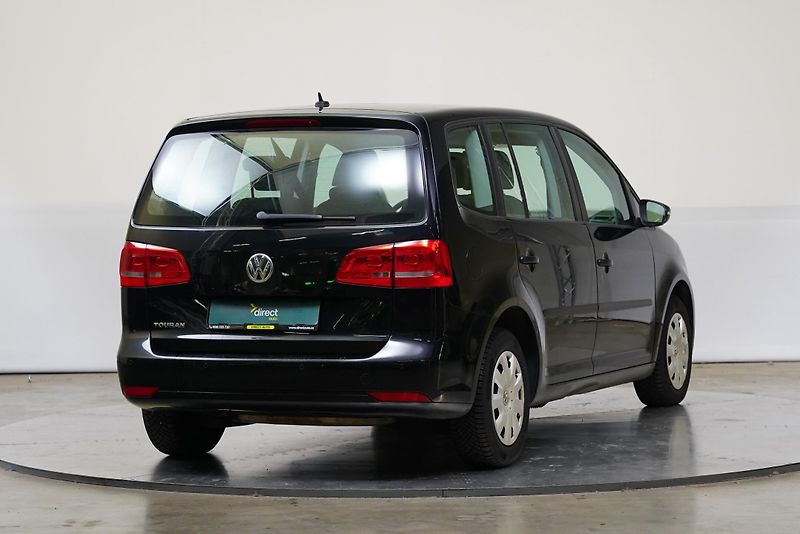 Volkswagen Touran - fotka 2 z 19