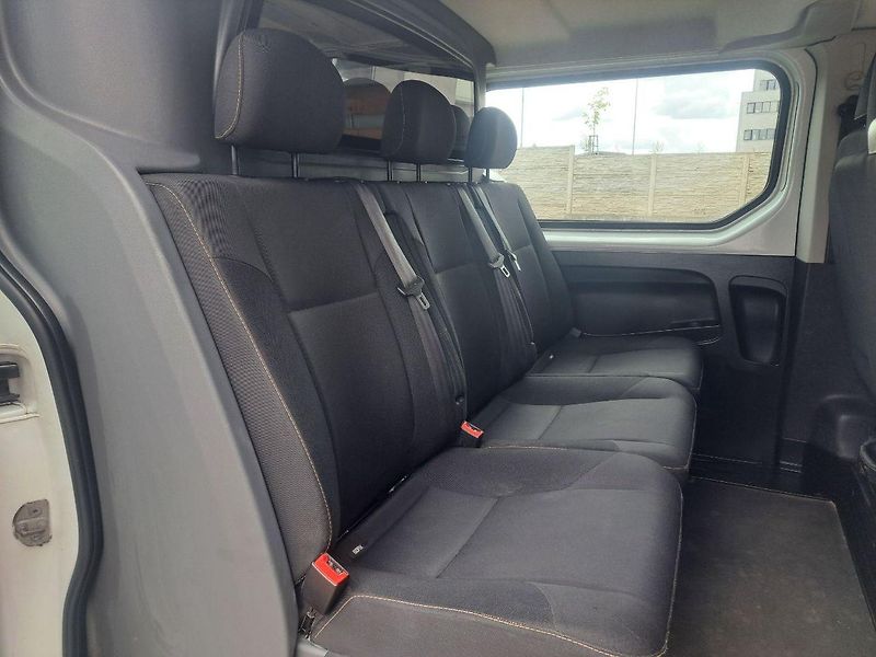 Renault Trafic (2018) 1.6 DCI L2H1 Comfort, ZÁRUKA - fotka 19 z 29