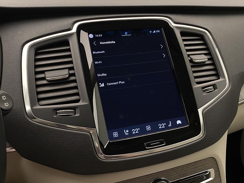 Volvo XC90 B5 AWD CORE AUT CZ 7M - fotka 58 z 63
