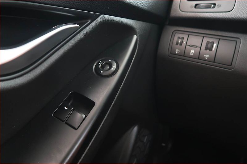 Hyundai ix20 (2012) 1.6 CVVT - fotka 15 z 15