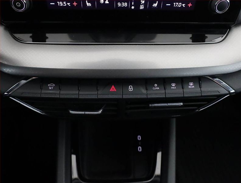 Škoda Octavia (2022) Ambition 2.0 TDI, ČR,1.maj - fotka 12 z 16