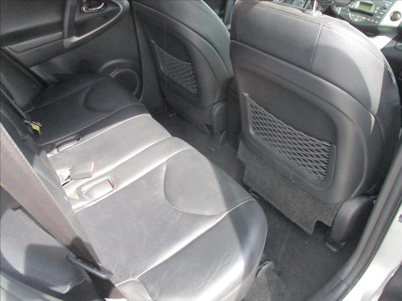 Toyota RAV4 2,2 D, 4x4, aut klima,kamera, - fotka 11 z 34