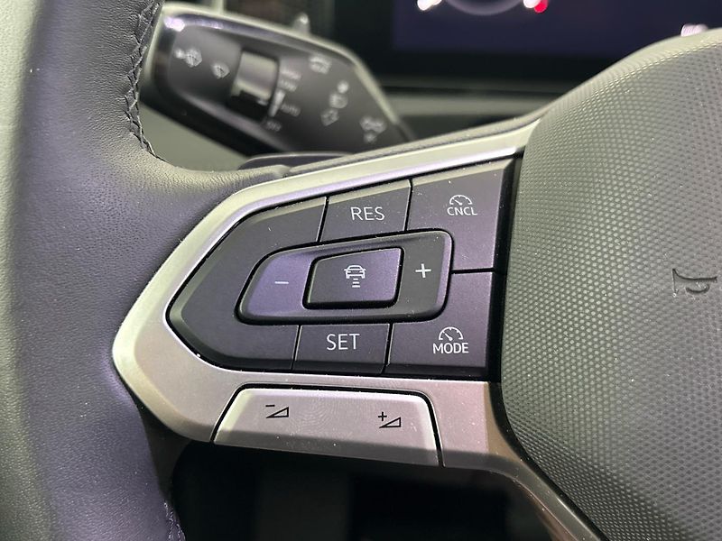 Volkswagen Tiguan Life - fotka 23 z 30