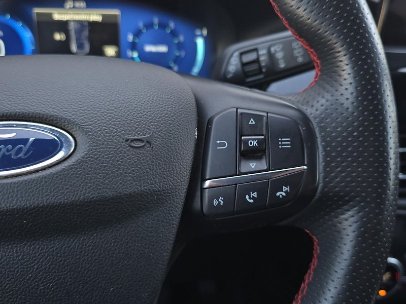 Ford Kuga (2021) ST Line 1.5 Ecoboost 110kw, se - fotka 12 z 28