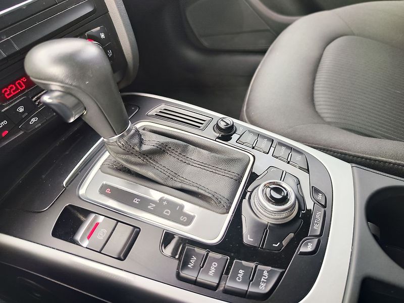 Audi A4 2.0 TFSI/155kW Avant AT - fotka 19 z 27
