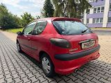 Peugeot 206 1,4i / 55 kW / sada pneu  - náhled 2