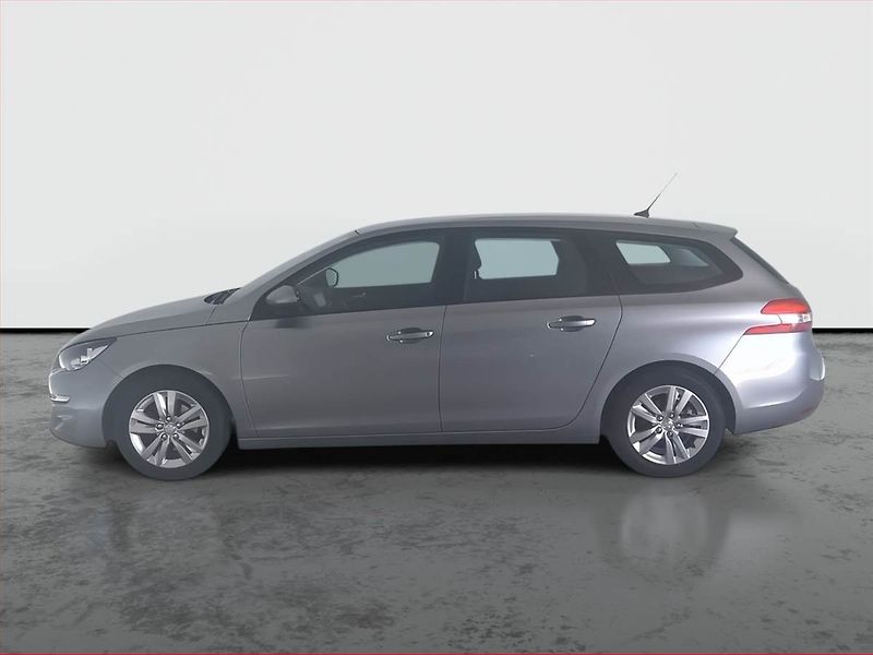 Peugeot 308 (2017) 1.2 PureTech, ČR,1.maj - fotka 3 z 20