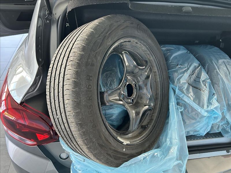 Dacia Sandero 1,0   ČR,1.MAJITEL,ZÁRUKA 3/20 - fotka 27 z 27