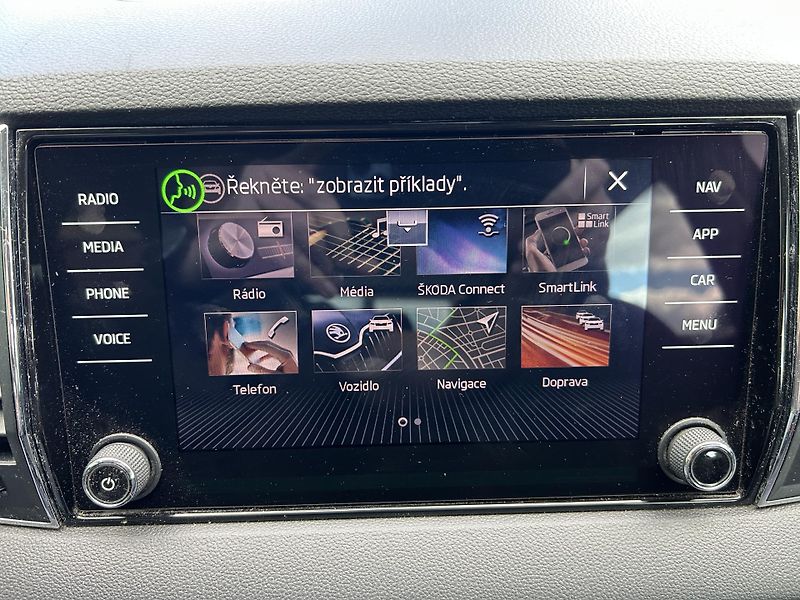 Škoda Karoq (2019) 2.0 TDi 110 KW naj.93 tis km - fotka 27 z 29