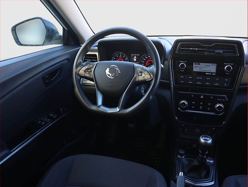 SsangYong Tivoli (2020) 1.5 T-GDI, Tempomat - fotka 7 z 15