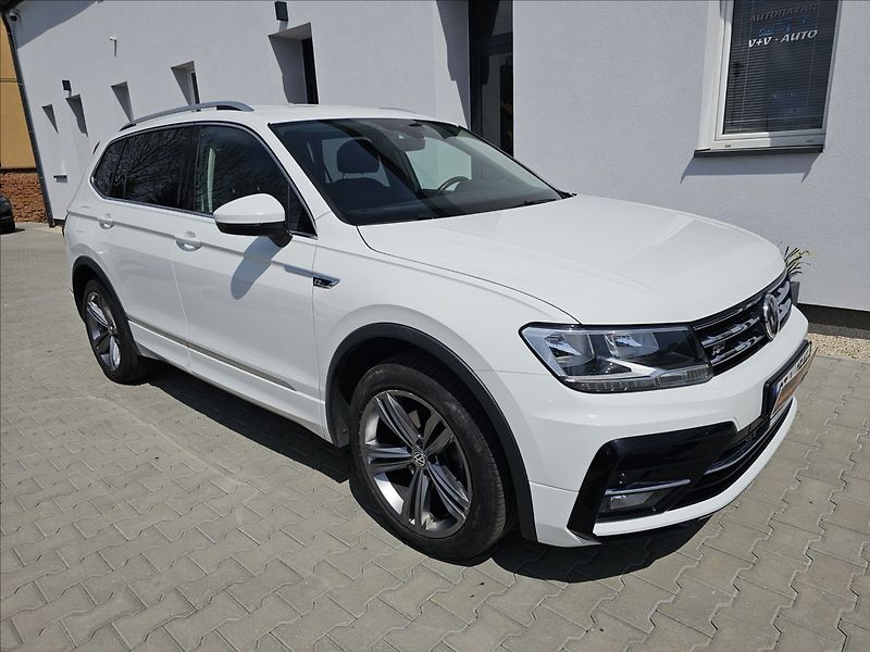 Volkswagen Tiguan Allspace 2,0 TDi R LINE DSG  4X4 NAVI - fotka 4 z 45