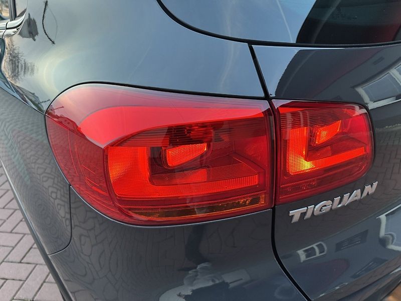 Volkswagen Tiguan (2015) 1.4TSi 92kW Lounge Navi Kamera - fotka 44 z 49