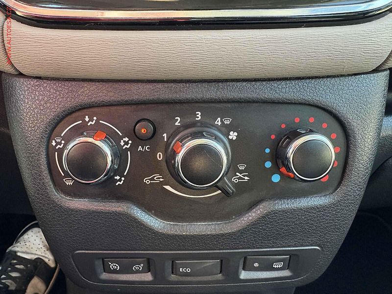 Dacia Lodgy (2016) 1.5 dCi, Ambiance - fotka 13 z 13
