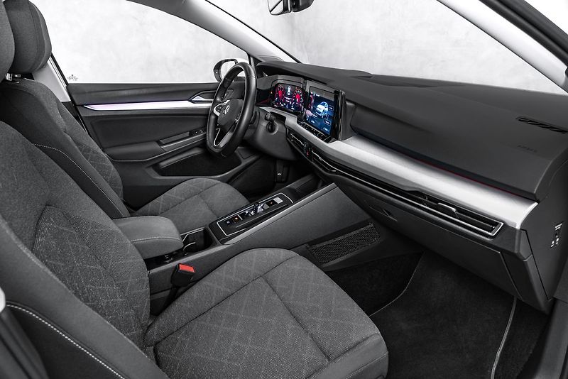 Volkswagen Golf - fotka 11 z 19