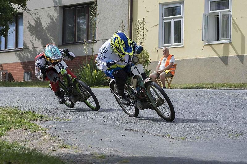 První červencová sobota byla v Rychtářově ve znamení mopedů. Moped rallye ho ovládla s čtyřiadvacátým ročníkem.