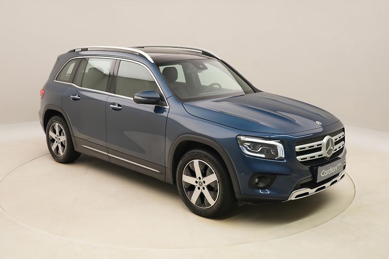 Mercedes-Benz GLB 200d 4MATIC AUT CZ 7míst - fotka 16 z 60