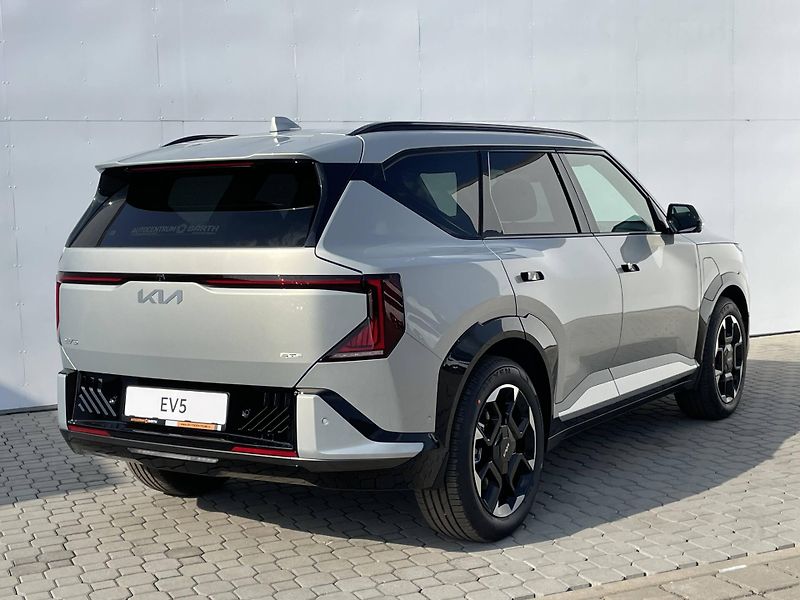 Kia EV5 (2026) GT-LINE + 81,4 KWH 4x4 - fotka 2 z 6
