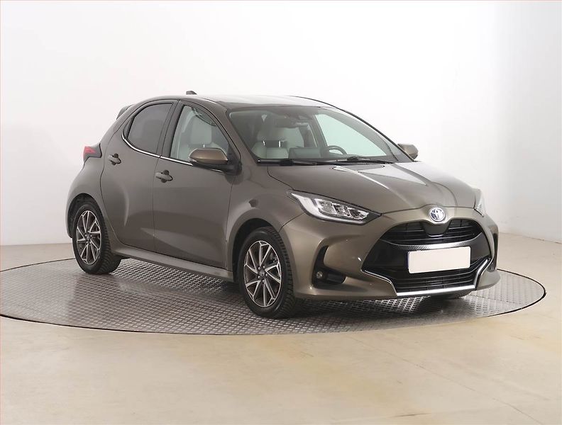 Toyota Yaris (2021) 1.5 VVT-i Hybrid, Automat - fotografie inzerátu