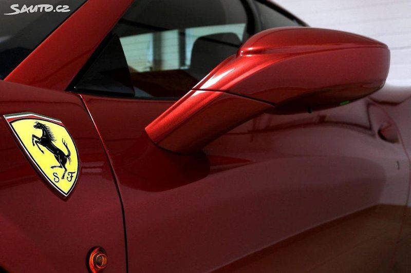 Ferrari 458 Spider Nové ! Top Výbava LIFT - fotka 8 z 33