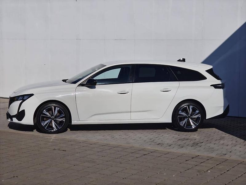 Peugeot 308 ALLURE S&S EAT8 1.5 BlueHDi - fotka 3 z 24