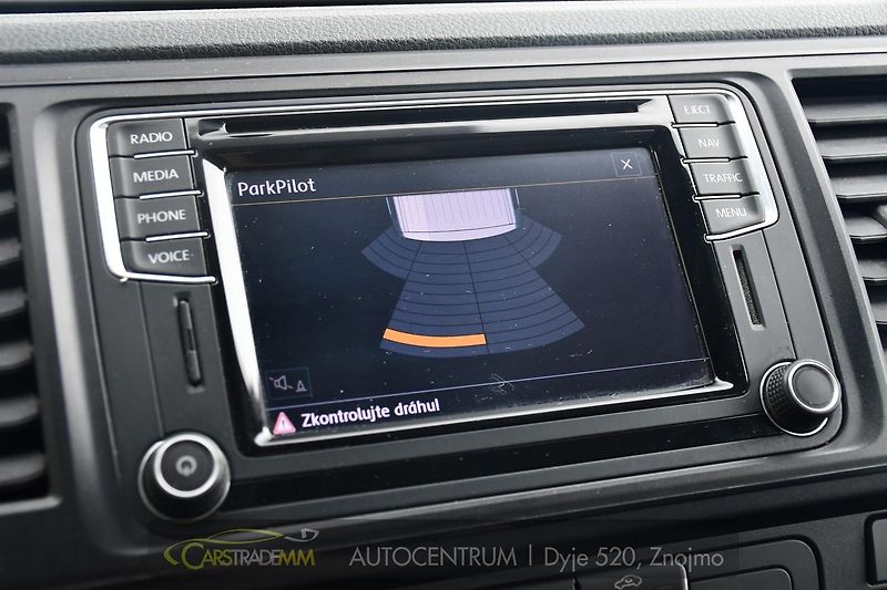 Volkswagen T6 2.0TDi 103kW L2H2 - fotka 33 z 53
