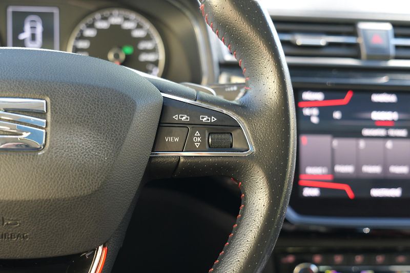 Seat Ibiza FR TSI DSG Panorama Kamera LED - fotka 22 z 35