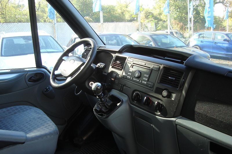Ford Transit (2010) 2.2TDCi,300M,ČR,S.Kn,9-míst - fotka 22 z 74