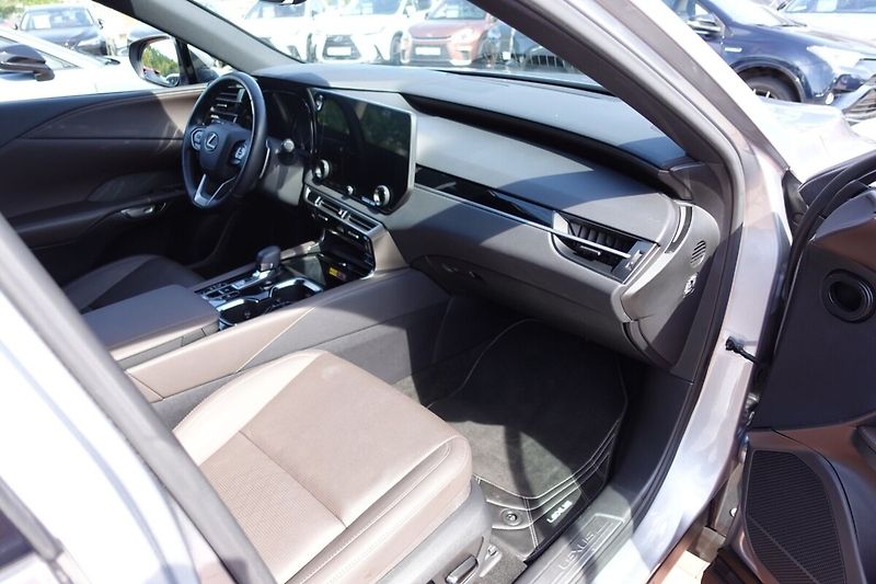 Lexus RX 350h RX350h Executive - fotka 13 z 37