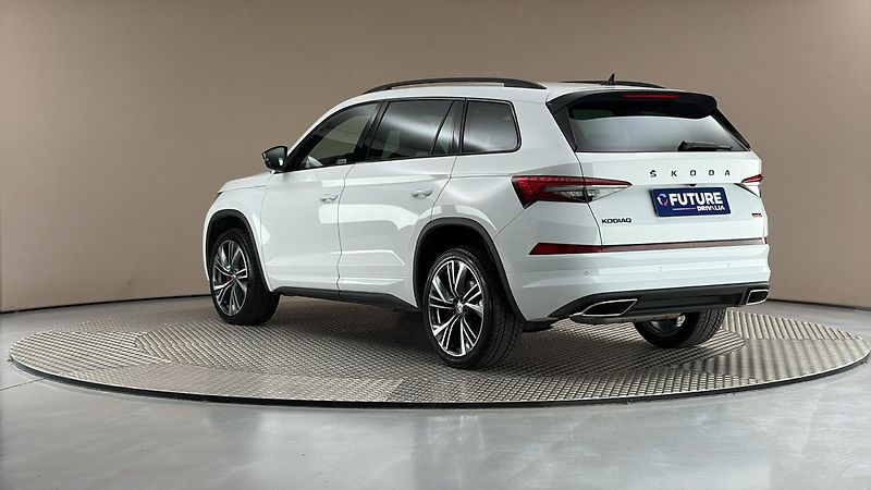 Škoda Kodiaq 2.0 TSI DSG 4x4 RS - fotka 2 z 32