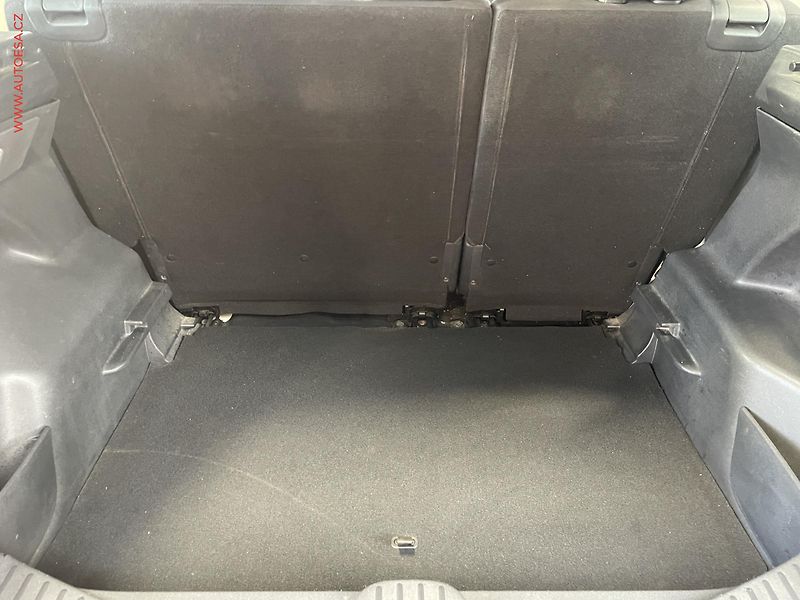 Citroën C3 Picasso (2014) 1.4, Selection, TZ - fotka 7 z 15